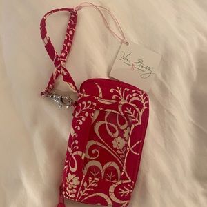 Magenta Vera Bradley Wristlet 💞